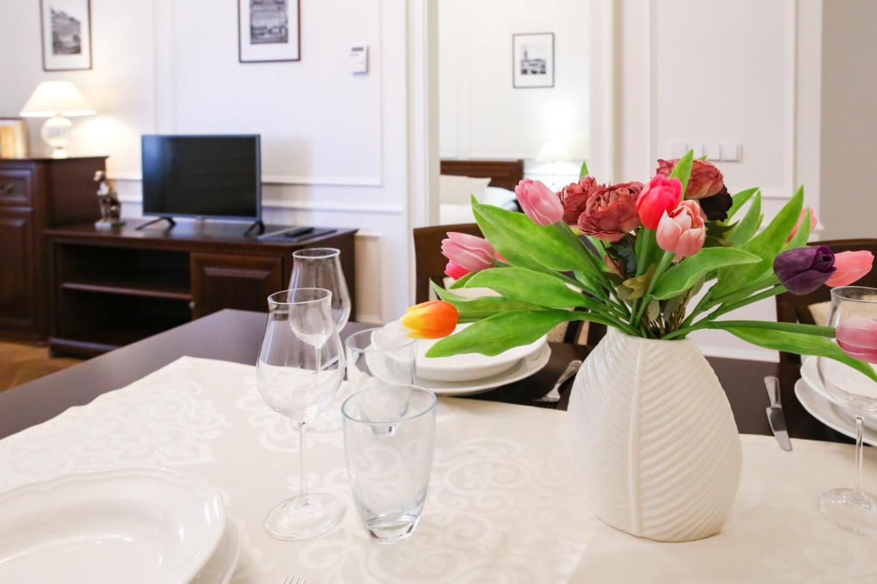 White & Gray Apartments ปราก ภายนอก รูปภาพ