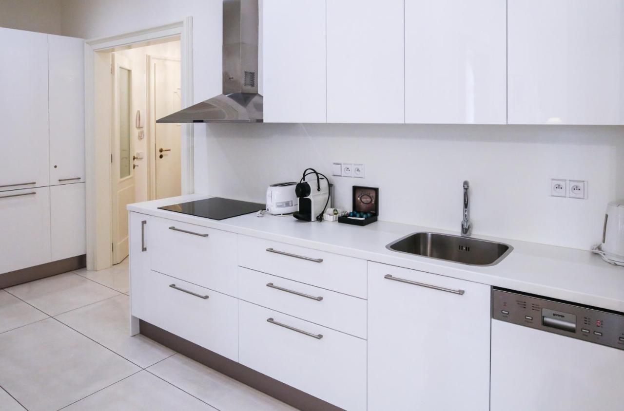White & Gray Apartments ปราก ภายนอก รูปภาพ